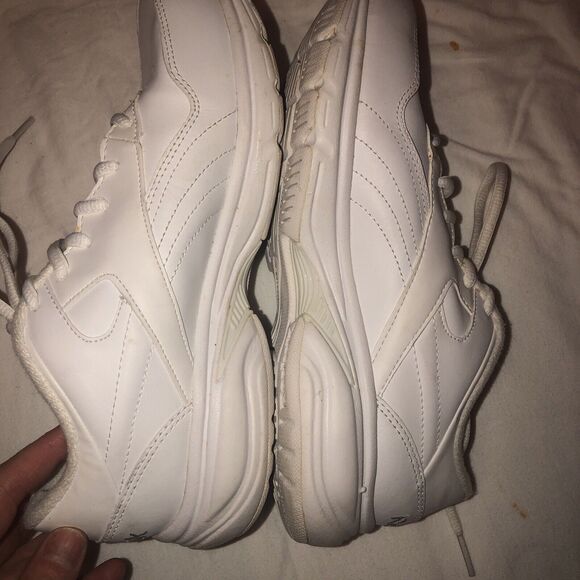 Reebok Womens Walk DMX Max All White Running Shoes Sneakers Size 5.5 OG Style - Picture 2 of 11